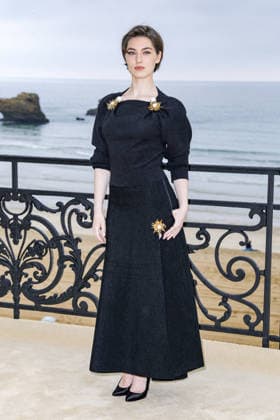 Anamaria Vartolomei Photocall for the Chanel Cruise Collection 2026 2027 fashion show on the terrace of the Biarritz Municipal Casino, April 28, 2026 Olivier Borde Bestimage Photocall for the Chanel Cruise Collection 2026 2027 fashion show on the terrace of the Biarritz Municipal Casino, April 28, 2026 Biarritz France  Copyright: xOLIVIERxBORDEx xBESTIMAGExOLIVIERxBORDEx xBESTIMAGEx