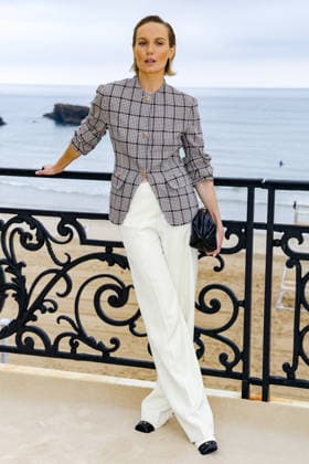Ana Girardot Photocall for the Chanel Cruise Collection 2026 2027 fashion show on the terrace of the Biarritz Municipal Casino, April 28, 2026 Olivier Borde Bestimage Photocall for the Chanel Cruise Collection 2026 2027 fashion show on the terrace of the Biarritz Municipal Casino, April 28, 2026 Biarritz France  Copyright: xOLIVIERxBORDEx xBESTIMAGExOLIVIERxBORDEx xBESTIMAGEx