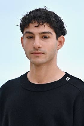 Chanel Cruise Show Photocall - Biarritz Sayyid El Alami attending photocall of the Chanel Cruise 2026-2027 fashion show at Casino Municipal in Biarritz, France on April 28, 2026. Photo by Franck Castel ABACAPRESS.COM Biarritz Nouvelle-Aquitaine France  Copyright: xCastelxFranck ABACAx