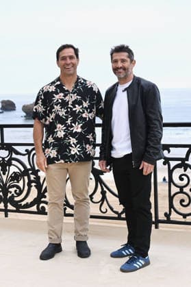 Chanel Cruise Show Photocall - Biarritz Peyo Lizarazu and Bixente Lizarazu attending photocall of the Chanel Cruise 2026-2027 fashion show at Casino Municipal in Biarritz, France on April 28, 2026. Photo by Franck Castel ABACAPRESS.COM Biarritz Nouvelle-Aquitaine France  Copyright: xCastelxFranck ABACAx