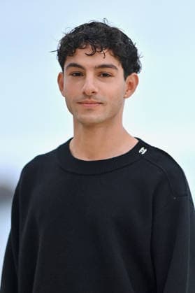 Chanel Cruise Show Photocall - Biarritz Sayyid El Alami attending photocall of the Chanel Cruise 2026-2027 fashion show at Casino Municipal in Biarritz, France on April 28, 2026. Photo by Franck Castel ABACAPRESS.COM Biarritz Nouvelle-Aquitaine France  Copyright: xCastelxFranck ABACAx