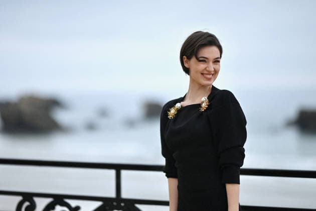 Chanel Cruise Show Photocall - Biarritz Anamaria Vartolomei attending photocall of the Chanel Cruise 2026-2027 fashion show at Casino Municipal in Biarritz, France on April 28, 2026. Photo by Franck Castel ABACAPRESS.COM Biarritz Nouvelle-Aquitaine France  Copyright: xCastelxFranck ABACAx