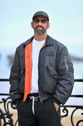 Chanel Cruise Show Photocall - Biarritz Lucas Puig attending photocall of the Chanel Cruise 2026-2027 fashion show at Casino Municipal in Biarritz, France on April 28, 2026. Photo by Franck Castel ABACAPRESS.COM Biarritz Nouvelle-Aquitaine France  Copyright: xCastelxFranck ABACAx