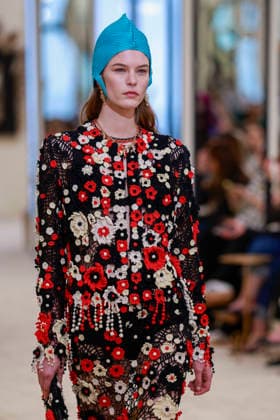 Chanel Collection Croisière 2026 2027 Chanel Cruise fashion show at the Casino municipal de Biarritz, France, on April 28, 2026 Olivier Borde Bestimage A model walks the runway at the Chanel Cruise 2025 fashion show at the Biarritz Municipal Casino, France, on April 28, 2026 Biarritz France  Copyright: xOLIVIERxBORDEx xBESTIMAGExOLIVIERxBORDEx xBESTIMAGEx