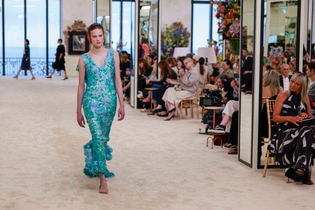 Chanel Collection Croisière 2026 2027 Chanel Cruise fashion show at the Casino municipal de Biarritz, France, on April 28, 2026 Olivier Borde Bestimage A model walks the runway at the Chanel Cruise 2025 fashion show at the Biarritz Municipal Casino, France, on April 28, 2026 Biarritz France  Copyright: xOLIVIERxBORDEx xBESTIMAGExOLIVIERxBORDEx xBESTIMAGEx