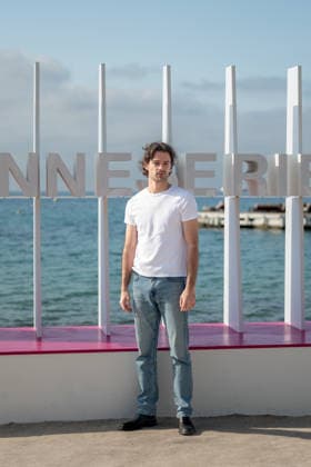 Alex Doux attends the Zodiaque photocall in Hotel Majestic Beach during 9th CanneSeries festival in Cannes, France on April 28, 2026 Photo by Loran Mafar Starface 455461 2026 04 28 Cannes France  Copyright: xLoranxMafarx xStarfacex STAR_455461_067