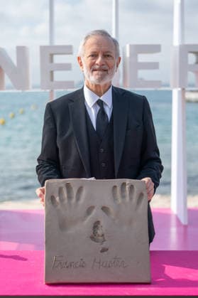Francis Huster seen for handprinting during the Zodiaque photocall in Hotel Majestic Beach during 9th CanneSeries festival in Cannes, France on April 28, 2026 Photo by Loran Mafar Starface 455461 2026 04 28 Cannes France  Copyright: xLoranxMafarx xStarfacex STAR_455461_017