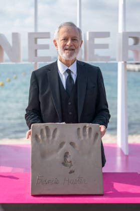 Francis Huster seen for handprinting during the Zodiaque photocall in Hotel Majestic Beach during 9th CanneSeries festival in Cannes, France on April 28, 2026 Photo by Loran Mafar Starface 455461 2026 04 28 Cannes France  Copyright: xLoranxMafarx xStarfacex STAR_455461_018