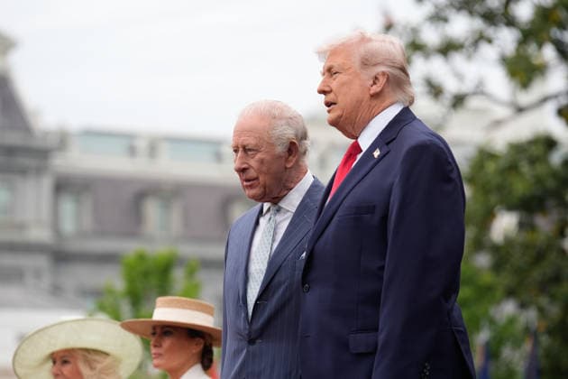 April 28, 2026, Washington, District Of Columbia, USA: United States President Donald J Trump and King Charles III of the United Kingdom of Great Britain and Northern Ireland after reviewing the troops during a State Arrival Ceremony on the South Lawn of the White House in Washington, DC, USA, on March 28, 2026 Washington USA - ZUMAs152 20260428_faa_s152_054 Copyright: xYurixGripasx-xPoolxviaxCNPx
