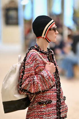 Chanel Cruise 2026 27 - Runway A model walks the runway at the Chanel Cruise 2026-2027 fashion show at Casino Municipal in Biarritz, France on April 28, 2026. Photo by Franck Castel ABACAPRESS.COM Biarritz France  Copyright: xCastelxFranck ABACAx