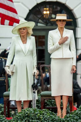 April 28, 2026, Washington, Dc, United States: First Lady Melania Trump and Queen Camilla of the United Kingdom attend the formal State Visit arrival of King Charles III at the White House on April 28, 2026. Washington United States  - ZUMAl312 20260428_znp_l312_007 Copyright: xAndrewxLeydenx