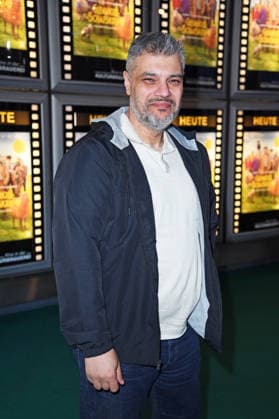 Imad Mardnli at the premiere of GLENNKILL EIN SCHAFSKRIMI at the cinema in the Kulturbrauerei in Berlin on 28 04 2026