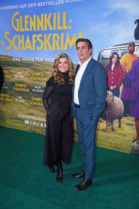 Anke Engelke, Bastian Pastewka at the premiere of GLENNKILL EIN SCHAFSKRIMI at the cinema in the Kulturbrauerei in Berlin on 28 04 2026