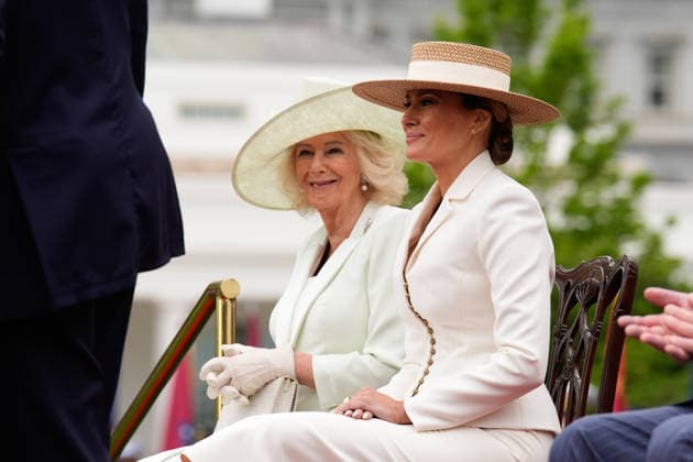 April 28, 2026, Washington, District Of Columbia, USA: Queen Camilla of the United Kingdom of Great Britain and Northern Ireland and first lady Melania Trump during a State Arrival Ceremony on the South Lawn of the White House in Washington, DC, USA, on April 28, 2026 Washington USA - ZUMAs152 20260428_faa_s152_071 Copyright: xYurixGripasx-xPoolxviaxCNPx