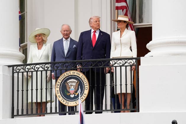 Trumps Welcome King Charles III and Queen Camilla From left to right: Queen Camilla, King Charles III of the United Kingdom of Great Britain and Northern Ireland, United States President Donald J Trump and first lady Melania Trump pose on the Blue Room Balcony during a state arrival ceremony on the South Lawn of the White House in Washington, DC, USA, on April 28, 2026. Credit: CNP AdMedia Washington District of Columbia United States of America EDITORIAL USE ONLY  Copyright: xx AdMediax admphotostwo985423
