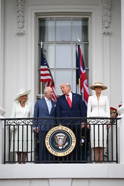 Trumps Welcome King Charles III and Queen Camilla From left to right: Queen Camilla, King Charles III of the United Kingdom of Great Britain and Northern Ireland, United States President Donald J Trump and first lady Melania Trump pose on the Blue Room Balcony during a state arrival ceremony on the South Lawn of the White House in Washington, DC, USA, on April 28, 2026. Credit: Kenny Holston Pool via CNP Washington District of Columbia United States of America EDITORIAL USE ONLY  Copyright: xx AdMediax admphotostwo985477