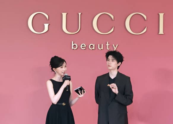 WUHAN, CHINA - APRIL 28: Actor Zhou Yiran (R) attends Gucci event on April 28, 2026 in Wuhan, Hubei Province of China.  Copyright: xVCGx 111637919303