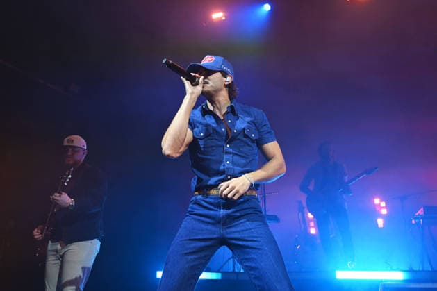 Tucker Wetmore performing at Forum in London LONDON, ENGLAND - APRIL 28: Tucker Wetmore performing at Forum, Kentish Town on April 28, 2026 in London, England. CAP MAR MAR Great Britain UK Copyright: xMartinxHarris CapitalxPicturesx