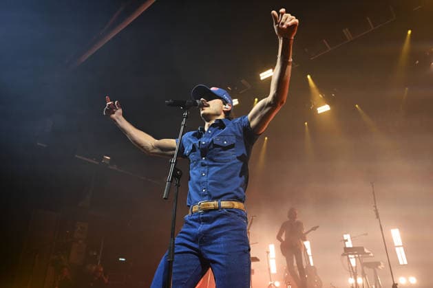 Tucker Wetmore performing at Forum in London LONDON, ENGLAND - APRIL 28: Tucker Wetmore performing at Forum, Kentish Town on April 28, 2026 in London, England. CAP MAR MAR Great Britain UK Copyright: xMartinxHarris CapitalxPicturesx