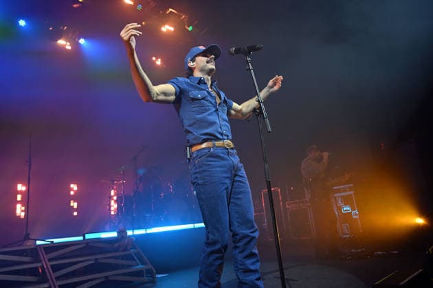 Tucker Wetmore performing at Forum in London LONDON, ENGLAND - APRIL 28: Tucker Wetmore performing at Forum, Kentish Town on April 28, 2026 in London, England. CAP MAR MAR Great Britain UK Copyright: xMartinxHarris CapitalxPicturesx