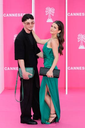The 9th Canneseries International Festival - Pink Carpet - Closing Ceremony Guests attend the pink carpet ahead of the closing ceremony of the 9th edition of the Cannes International Series Festival (Canneseries) in Cannes, southern France, on April 28, 2026. Photo by ShootPix ABACAPRESS.COM Nice Provence-Alpes-Cote d Azur France  Copyright: xShootpix ABACAx
