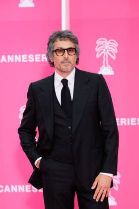 The 9th Canneseries International Festival - Pink Carpet - Closing Ceremony Vincent Elbaz attends the pink carpet ahead of the closing ceremony of the 9th edition of the Cannes International Series Festival (Canneseries) in Cannes, southern France, on April 28, 2026. Photo by ShootPix ABACAPRESS.COM Nice Provence-Alpes-Cote d Azur France  Copyright: xShootpix ABACAx