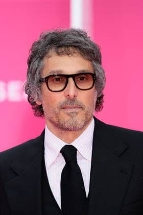 The 9th Canneseries International Festival - Pink Carpet - Closing Ceremony Vincent Elbaz attends the pink carpet ahead of the closing ceremony of the 9th edition of the Cannes International Series Festival (Canneseries) in Cannes, southern France, on April 28, 2026. Photo by ShootPix ABACAPRESS.COM Nice Provence-Alpes-Cote d Azur France  Copyright: xShootpix ABACAx