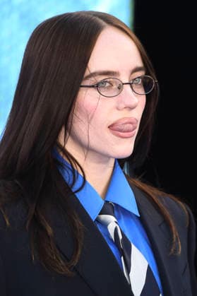 Billie Eilish at the premiere of the 3D concert film Billie Eilish Hit Me Hard and Soft The Tour at Odeon Luxe Leicester Square London, 28 04 2026 Foto:xS.xVasx xFuturexImagex eilish_6462