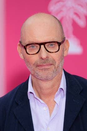 The 9th Canneseries International Festival - Pink Carpet - Closing Ceremony Hugo Blick attends the pink carpet ahead of the closing ceremony of the 9th edition of the Cannes International Series Festival (Canneseries) in Cannes, southern France, on April 28, 2026. Photo by ShootPix ABACAPRESS.COM Nice Provence-Alpes-Cote d Azur France  Copyright: xShootpix ABACAx