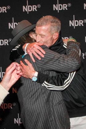 ABB LINDENBERG Benjamin von Stuckrad Barre Udo Lindenberg on the red carpet at the Kino Welt Premiere of ARD Dekou UDO Rebell Rockstar Icon at Astor Filmlounge in Hafencity on April 28, 2026 in Hamburg Hamburg Germany