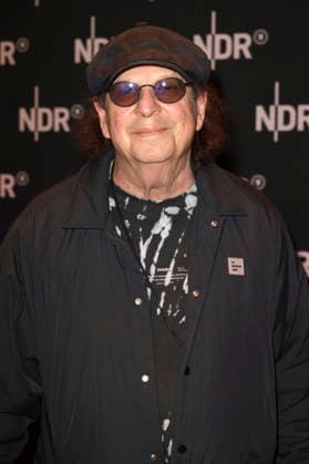 Jean Jacques Kravetz at the premiere of the ARD documentary Udo Rebell Rockstar Icon in the Astor Filmlounge Hafencity Hamburg, 28 04 2026 Foto:xgbrcix xFuturexImagex udo_6444