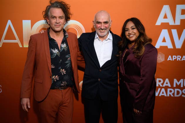 APRA MUSIC AWARDS 2026, Dan Kelly, Paul Kelly and Jessica Mauboy attend the 2026 APRA Music Awards at Hordern Pavilion, in Sydney, Wednesday, April 29, 2026. ( NO ARCHIVING SYDNEY NEW SOUTH WALES AUSTRALIA  Copyright: xDANxHIMBRECHTSx 20260429163009702700