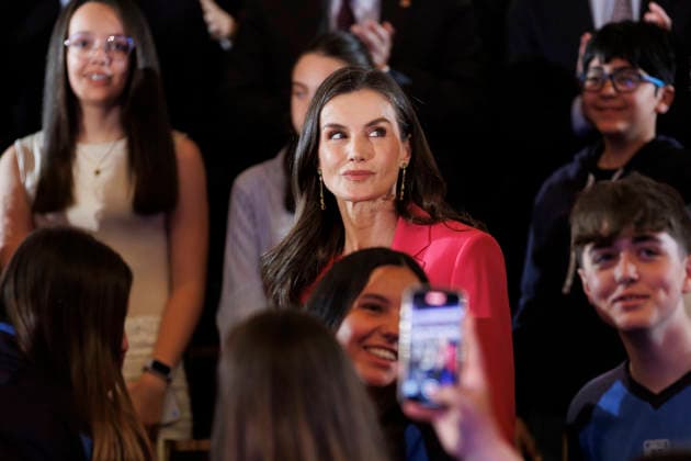 Queen Letizia presides over the proclamation of the Princess of Girona Art Award 2026 in Granada Queen Letizia on her arrival at the proclamation ceremony of the Princess of Girona Art Award 2026 On April 29, 2026 in Granada, Andalusia Spain Queen Letizia has presided over the proclamation ceremony of the Princess of Girona Art Award 2026 , This award recognizes the trajectory of young creators who, through their leadership, commitment and creativity, develop artistic and cultural projects with a positive impact on society 29 APRIL 2026 Álex Cá Granada, Andalucia Granada, Andalucia Spain  Copyright: xÃlexxCamarax 7483033