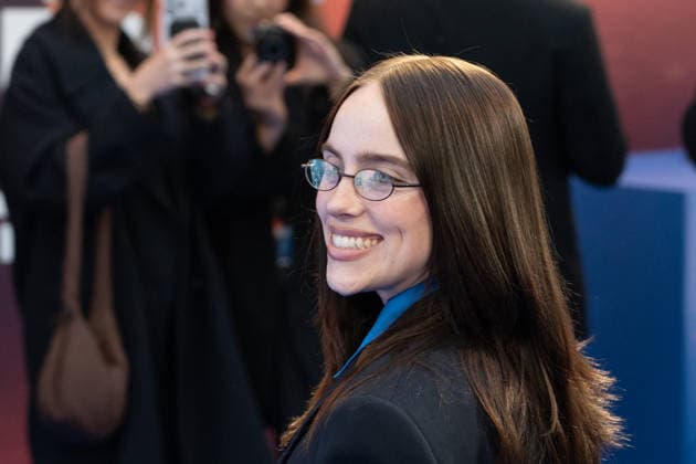 Billie Eilish Hit Me Hard and Soft UK Premiere - London Billie Eilish attends the UK Premiere of Billie Eilish - Hit Me Hard and Soft: The Tour Live In 3D at Odeon Luxe Leicester Square in London, England. UK. Tuesday 28th April 2026. Photo by James Warren Famous ABACAPRESS.COM London United Kingdom  Copyright: xFamous ABACAx