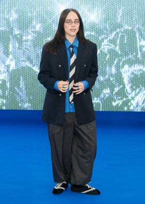 Billie Eilish Hit Me Hard and Soft UK Premiere - London Billie Eilish attends the UK Premiere of Billie Eilish - Hit Me Hard and Soft: The Tour Live In 3D at Odeon Luxe Leicester Square in London, England. UK. Tuesday 28th April 2026. Photo by James Warren Famous ABACAPRESS.COM London United Kingdom  Copyright: xFamous ABACAx