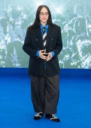 Billie Eilish Hit Me Hard and Soft UK Premiere - London Billie Eilish attends the UK Premiere of Billie Eilish - Hit Me Hard and Soft: The Tour Live In 3D at Odeon Luxe Leicester Square in London, England. UK. Tuesday 28th April 2026. Photo by James Warren Famous ABACAPRESS.COM London United Kingdom  Copyright: xFamous ABACAx