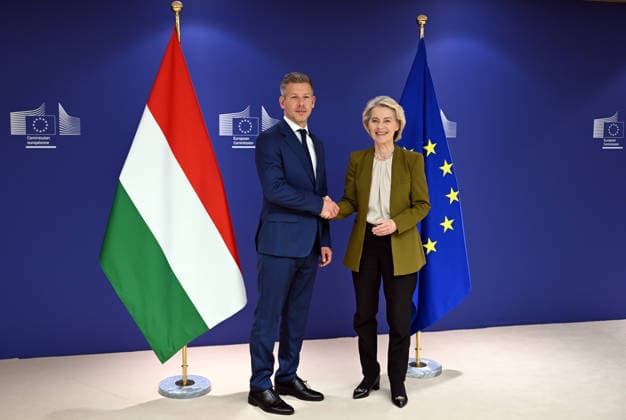 Hungarian PM Peter Magyar meets Ursula von der Leyen in Brussels BRUSSELS, BELGIUM - APRIL 29: Hungarian Prime Minister Peter Magyar (L) meets with European Commission President Ursula von der Leyen (R) in Brussels, Belgium, on April 29, 2026. Dursun Aydemir Anadolu Brussels Belgium. Editorial use only. Please get in touch for any other usage.  Copyright: x2026xAnadoluxDursunxAydemirx