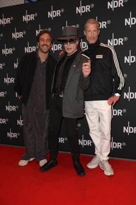 PREMIERE UDO REBELL ROCKSTAR 28 04 2026 Max Giesinger, Udo Lindenberg, Benjamin von Stuckrad Barre, Premiere of the film UDO Rebell Rockstar at the Astor Filmlounge in Hafencity, Hamburg, 28 04 2026 Copyright: xEventpressxMPx