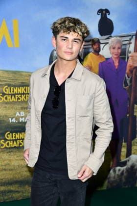 Premiere GLENNKILL EIN SCHAFSKRIMI Benni Kalcher at the premiere GLENNKILL EIN SCHAFSKRIMI at the cinema in the KulturBrauerei in Berlin on 28 04 2026 Copyright: xEventpressxBerndtx