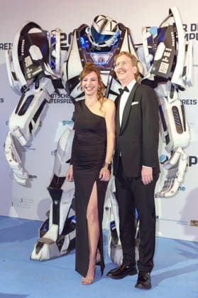 Katrin Bauerfeind and Uke Bosse at the presentation of the German Computer Game Award 2026 in the Herkulessaal of the Munich Residence, 29 04 2026 Foto:xN.xKolinzx xFuturexImagex computerspielpreis_6417