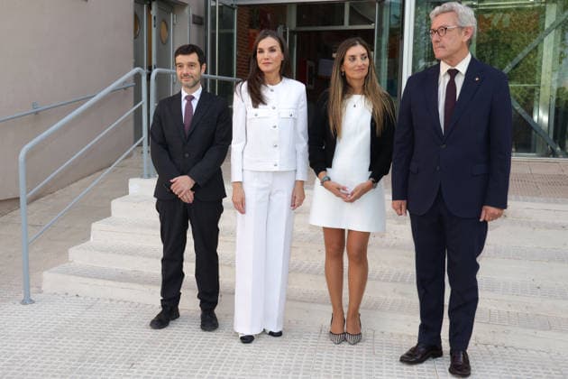 Queen Letizia meets with a representative group of Roma women Minister Pablo Bustinduy and Queen Letizia attend the meeting with a representative group of Roma women at the headquarters of the Fundación Secretariado Gitano, on April 30, 2026, in Madrid Spain The meeting highlights the progress and achievements made in recent years SECRETARIADO GITANO MUJERES GITANAS REINA LETIZIA 30 APRIL 2026 José Ramó Madrid Madrid Madrid Espana  Copyright: xJosÃ xRamonxHernandox 7485731