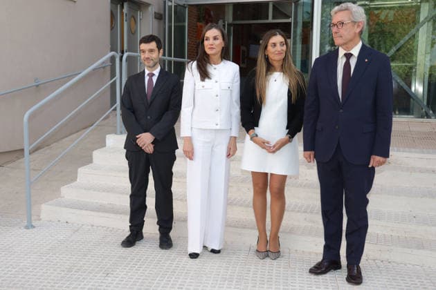 Queen Letizia meets with a representative group of Roma women Minister Pablo Bustinduy and Queen Letizia attend the meeting with a representative group of Roma women at the headquarters of the Fundación Secretariado Gitano, on April 30, 2026, in Madrid Spain The meeting highlights the progress and achievements made in recent years SECRETARIADO GITANO MUJERES GITANAS REINA LETIZIA 30 APRIL 2026 José Ramó Madrid Madrid Madrid Espana  Copyright: xJosÃ xRamonxHernandox 7485732