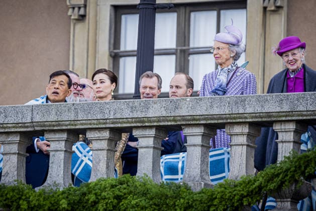 30-04-2026 Outer Queen Margrethe and Princess Benedikte and King Maha Vajiralongkorn and Queen Suthida of Thailand attend the Swedish Armed Forces tribute on the Outer Courtyard of the Royal palace as part of the celebrations of King Carl Gustafs 80th birthday in Stockholm, Sweden. Â  Copyright: xPPEx