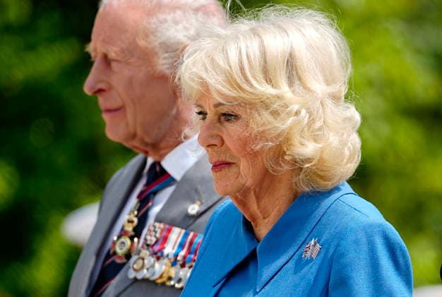 King Charles III and Queen Camilla participate in a Wreath Laying Ceremony at the Tomb of the Unknown Solider at Arlington National Cemetery in Arlington, Virginia on Thursday, April 30, 2026. The King and Queen are ending their four-day state visit to the U.S. in Virginia before returning to the U.K. this evening.  ARL2026043023558 BONNIExCASH