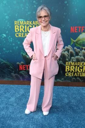 Los Angles CA Apr 30:Sally Field at Remarkably Bright Creatures Film Premiere, Los Angeles, California on April 30, 2026 Credit: USA  - ZUMAa123 20260430_zaa_a123_072 Copyright: xAdMediax