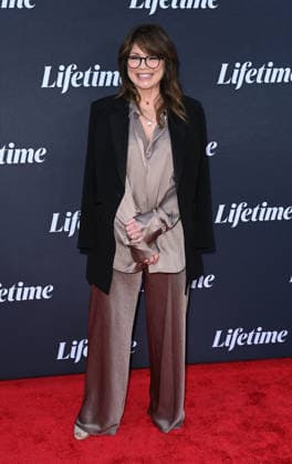 Lifetime™s ˜Love, Again™ FYC Valerie Bertinelli arriving to Lifetime™s Love, Again FYC at the Television Academy s Wolf Theatre at the Saban Media Center on April 30, 2026 in North Hollywood, CA. North Hollywood Television Academy s Wolf Theatre at the Saban Media Center California USA Copyright: xLeexWattx xAFF-USA.COMx