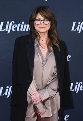 Lifetime™s ˜Love, Again™ FYC Valerie Bertinelli arriving to Lifetime™s Love, Again FYC at the Television Academy s Wolf Theatre at the Saban Media Center on April 30, 2026 in North Hollywood, CA. North Hollywood Television Academy s Wolf Theatre at the Saban Media Center California USA Copyright: xLeexWattx xAFF-USA.COMx