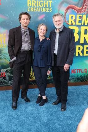Los Angles CA Apr 30: Lewis Pullman, Tamara Hurwitz and Bill Pullman at Remarkably Bright Creatures Film Premiere, Los Angeles, California on April 30, 2026 Credit: USA  - ZUMAa123 20260430_zaa_a123_093 Copyright: xAdMediax