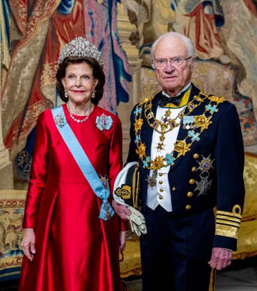 30-04-2026 Gala King Carl XVI Gustaf and Queen Silvia arriving for the galadinner at the Royal palace to mark the celebrations of King Carl Gustafs 80th birthday in Stockholm, Sweden. Â  Copyright: xPPEx