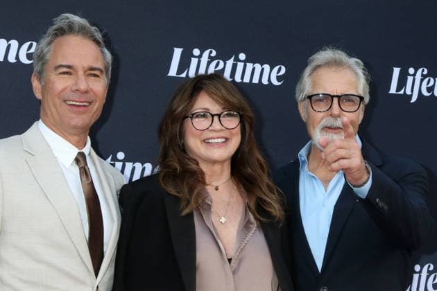 USA - Love, Again FYC Event - North Hollywood LOS ANGELES - APR 30: Eric McCormack, Valerie Bertinelli, Henry Czerny at the Love, Again FYC Event at Wolf Theatre at the Saban Media Center on April 30, 2026 in North Hollywood, CA North Hollywood CA USA  Copyright: xKathyxHutchinsx xHutchinsxPhotox